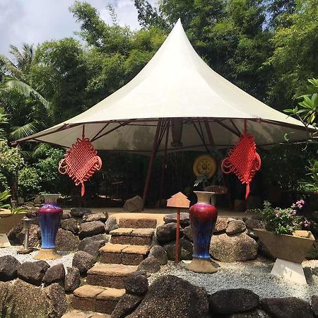 Coco Palace Resort Nai Harn Eksteriør billede
