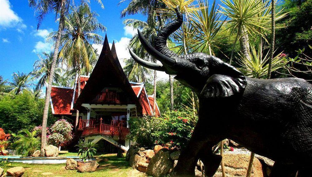 Coco Palace Resort Nai Harn Eksteriør billede