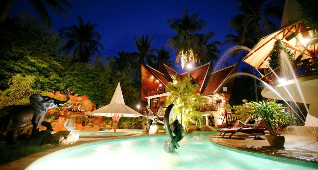Coco Palace Resort Nai Harn Eksteriør billede
